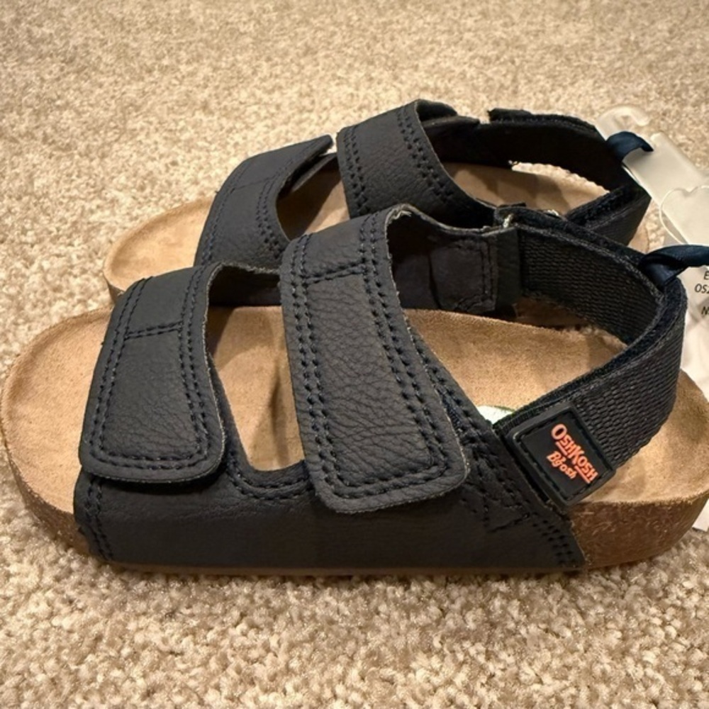 NWT OshKosh B’gosh Ezequiel toddler size 8 navy blue sandals